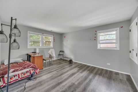 Tiny photo for 421 E COURTLAND Street, Mundelein, IL 60060 (MLS # 12702556)