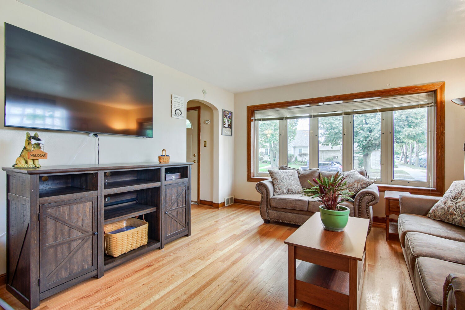 3901 W 107th Street