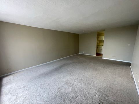 Tiny photo for 2222 S Stewart Avenue #5C, Lombard, IL 60148 (MLS # 12463028)