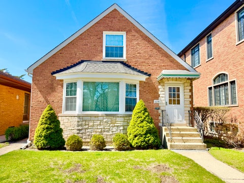 Photo of 6214 N Karlov Avenue, Chicago, IL 60646 (MLS # 12743637)