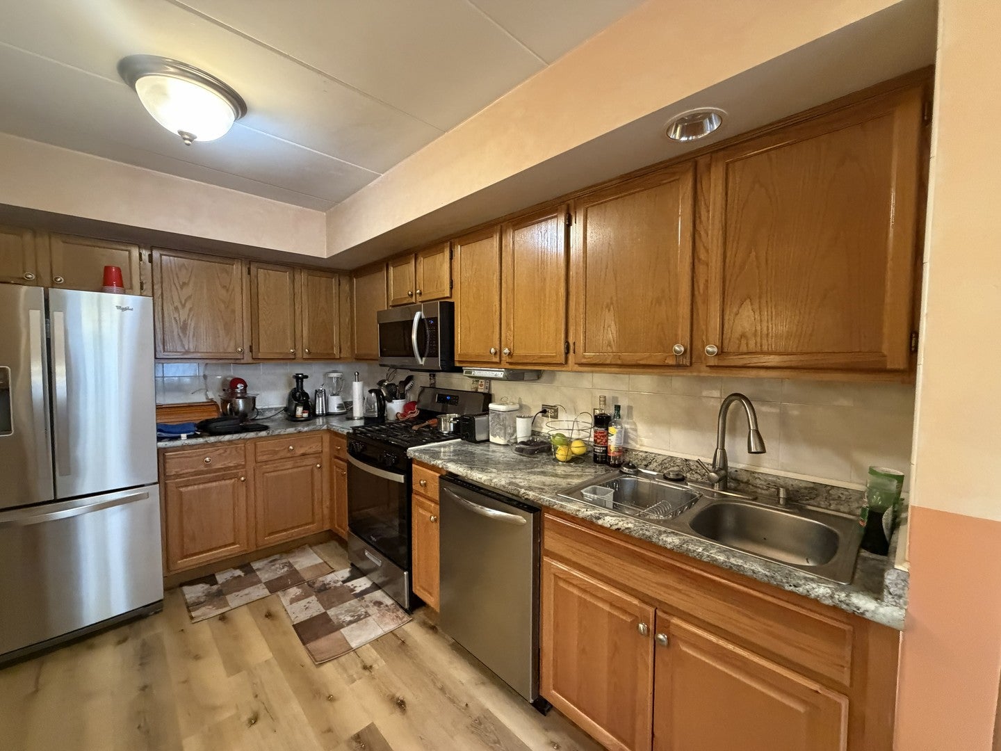 9211 S Roberts Road 1B