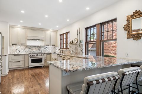 Tiny photo for 1111 Woodbine Avenue, Oak Park, IL 60302 (MLS # 12620763)