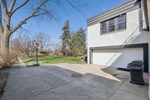 Tiny photo for 1111 Woodbine Avenue, Oak Park, IL 60302 (MLS # 12620763)