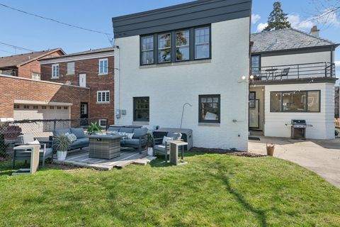 Tiny photo for 1111 Woodbine Avenue, Oak Park, IL 60302 (MLS # 12620763)