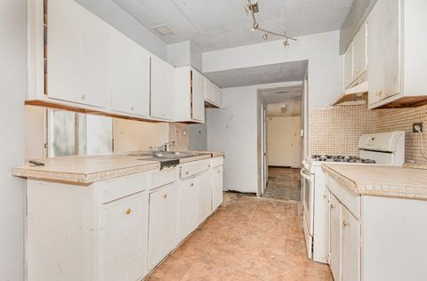 Tiny photo for 1043 Ashridge Lane, University Park, IL 60484 (MLS # 12534288)