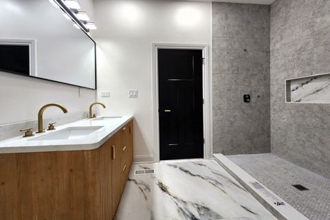 Tiny photo for 6450 S Greenwood Avenue, Chicago, IL 60637 (MLS # 12512341)