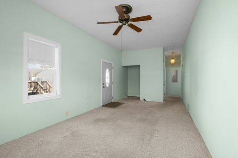 Tiny photo for 621 S Birchwood Avenue, Davenport, IA 52802 (MLS # 12613594)