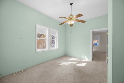 Tiny photo for 621 S Birchwood Avenue, Davenport, IA 52802 (MLS # 12613594)