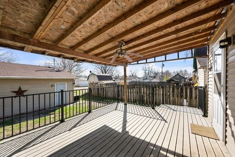 Tiny photo for 621 S Birchwood Avenue, Davenport, IA 52802 (MLS # 12613594)