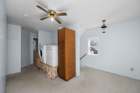 Tiny photo for 621 S Birchwood Avenue, Davenport, IA 52802 (MLS # 12613594)