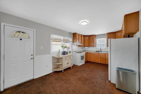 Tiny photo for Bridgeview, IL 60455 (MLS # 12638415)