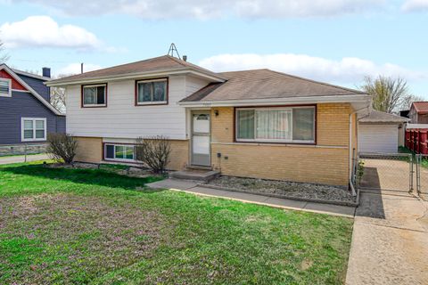 Photo of Bridgeview, IL 60455 (MLS # 12638415)