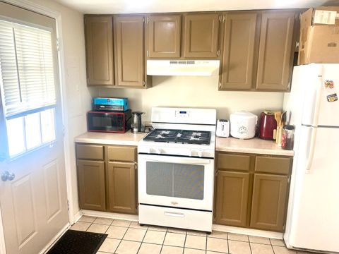 Tiny photo for 530 Meadow Green Lane #530, Round Lake Beach, IL 60073 (MLS # 12619903)