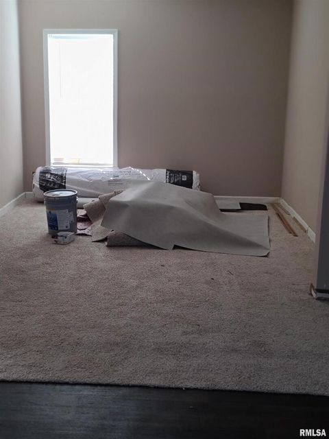 Tiny photo for 16035 Caplinger Pond Road, Marion, IL 62959 (MLS # EB459695)