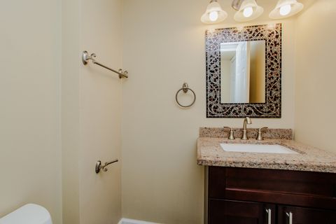 Tiny photo for 211 W Hanover Place, Mount Prospect, IL 60056 (MLS # 12450629)