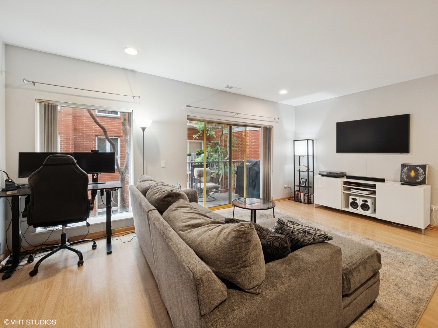 1421 Sherman Avenue 303