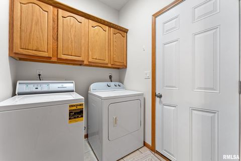 Tiny photo for 16 Cherry Hill Court, Hampton, IL 61256 (MLS # QC4269572)