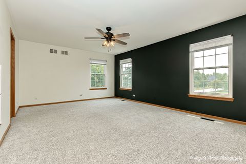Tiny photo for 179 Cascade Drive, Crystal Lake, IL 60012 (MLS # 12448883)