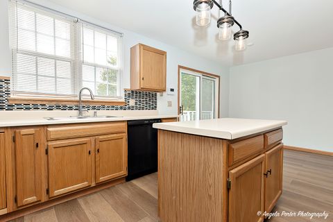 Tiny photo for 179 Cascade Drive, Crystal Lake, IL 60012 (MLS # 12448883)