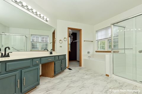 Tiny photo for 179 Cascade Drive, Crystal Lake, IL 60012 (MLS # 12448883)