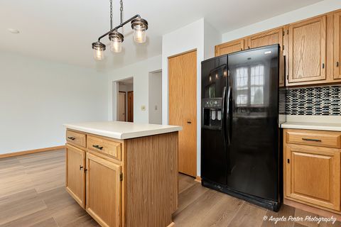 Tiny photo for 179 Cascade Drive, Crystal Lake, IL 60012 (MLS # 12448883)