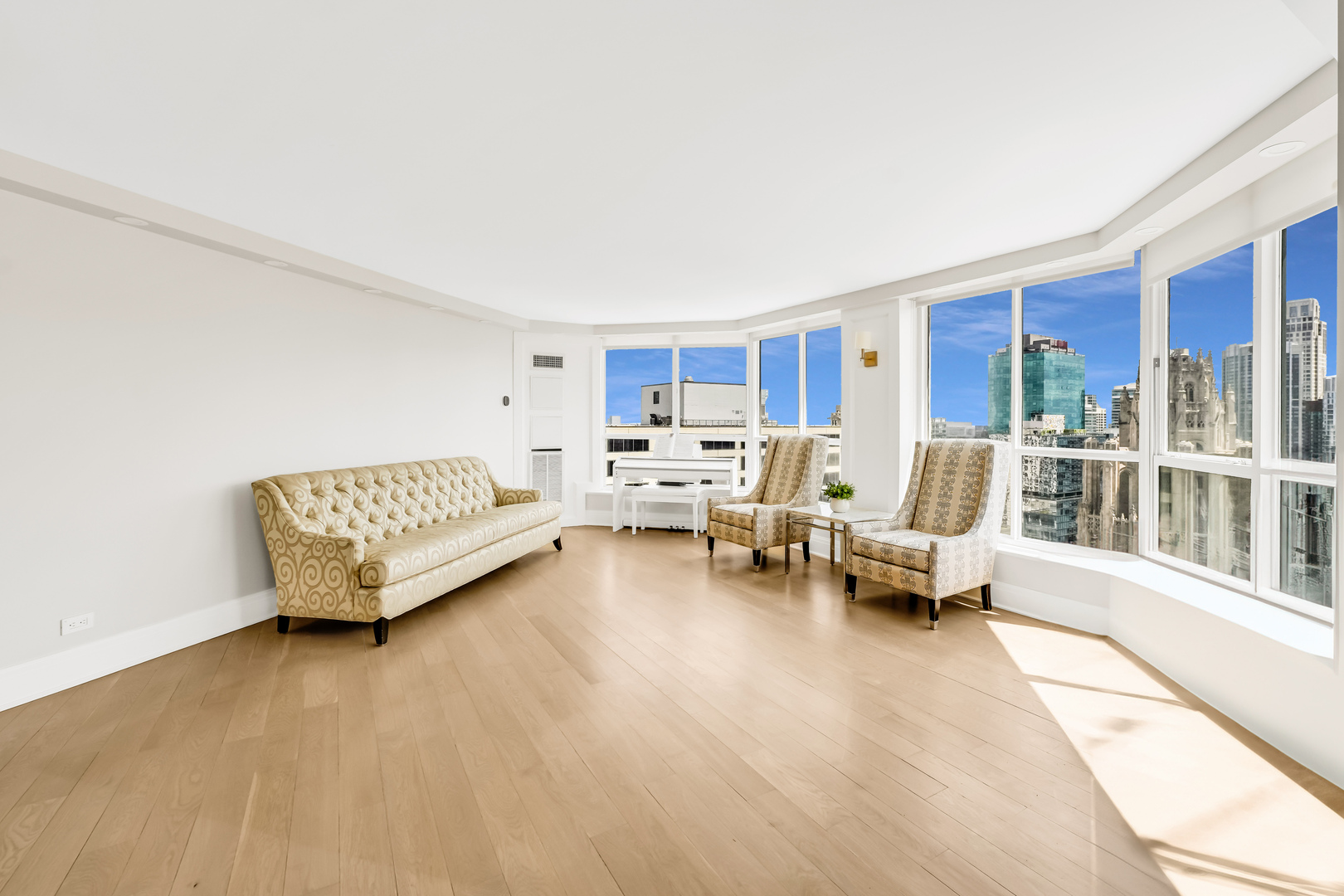 405 N Wabash Avenue 4308