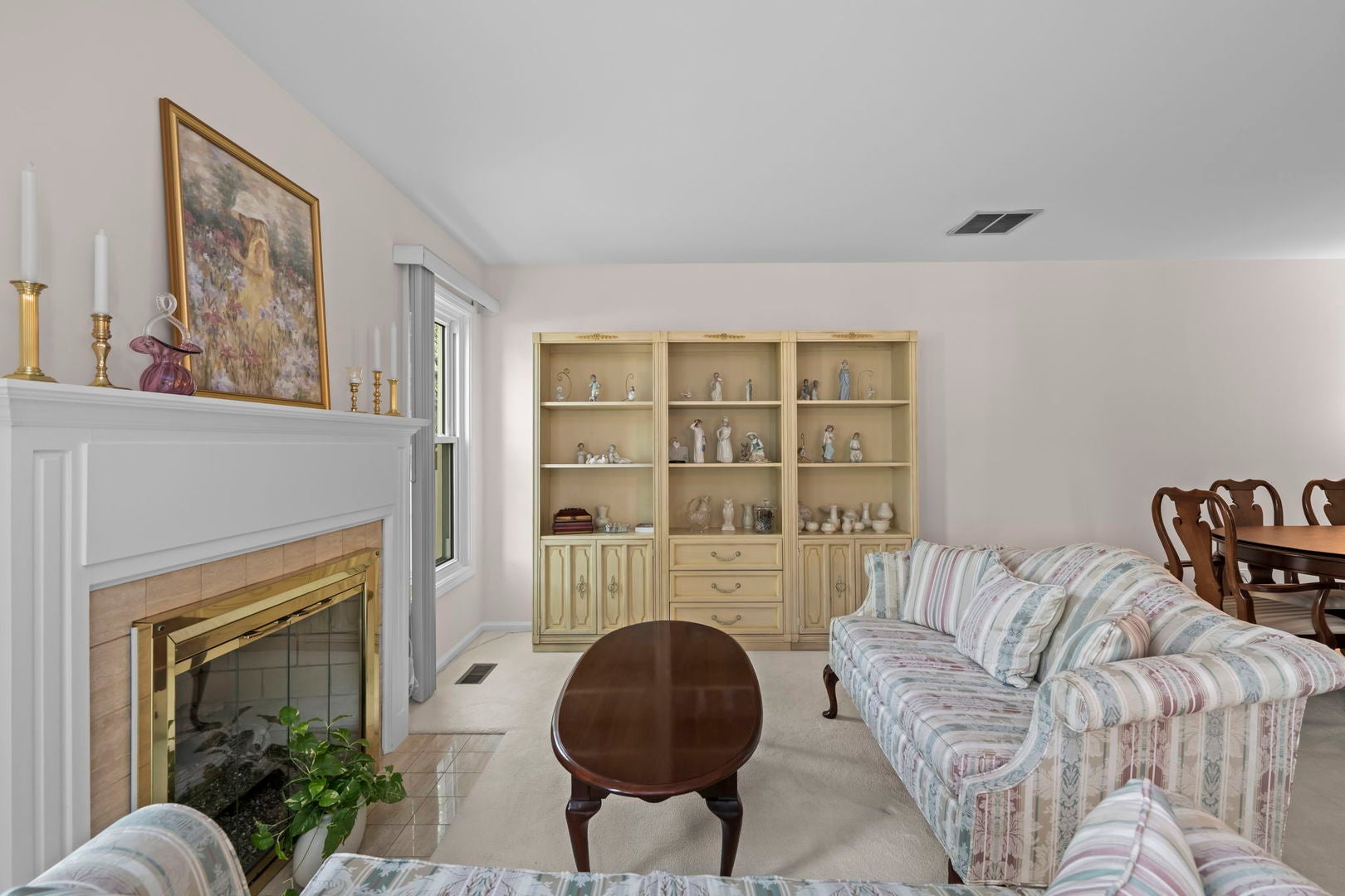 2017 N Charter Point Drive