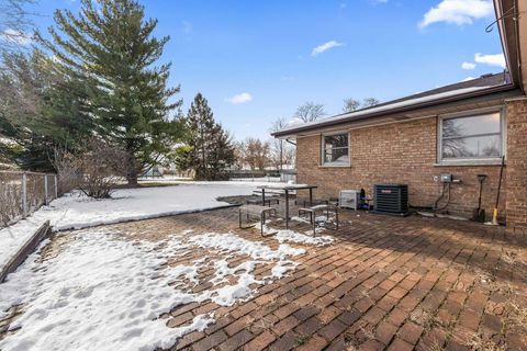 Tiny photo for 10113 W Palmer Avenue, Melrose Park, IL 60164 (MLS # 12531259)