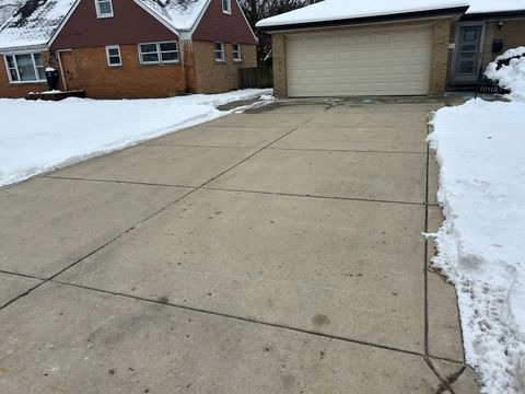 Tiny photo for 10113 W Palmer Avenue, Melrose Park, IL 60164 (MLS # 12531259)