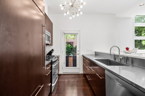 Tiny photo for 1767 N Hoyne Avenue #K, Chicago, IL 60647 (MLS # 12753122)