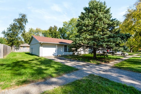 Photo of 3306 W Daniel Street, Champaign, IL 61821 (MLS # 12792768)