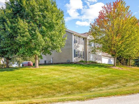 Photo of 1108 Otter Creek Drive, Durand, IL 61024 (MLS # 12488789)