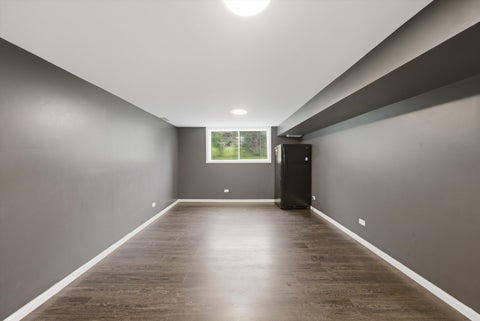 Tiny photo for 1204 Lincoln Court, Streamwood, IL 60107 (MLS # 12733759)