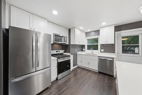 Tiny photo for 1204 Lincoln Court, Streamwood, IL 60107 (MLS # 12733759)