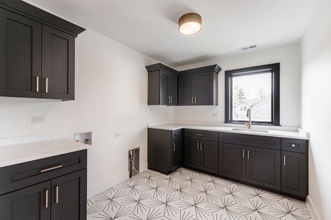 Tiny photo for 425 Sherman Street, Downers Grove, IL 60515 (MLS # 12399414)