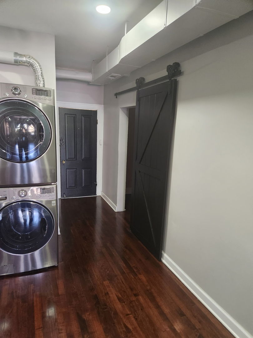 650 N Ashland Avenue 3F