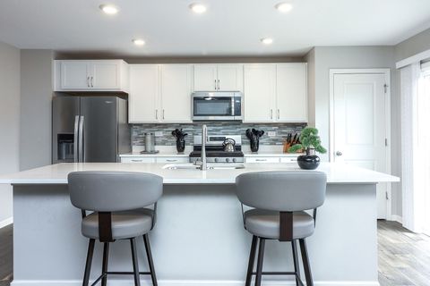 Tiny photo for 2084 Canyon Creek Court, Aurora, IL 60503 (MLS # 12521727)