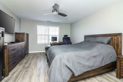 Tiny photo for 2084 Canyon Creek Court, Aurora, IL 60503 (MLS # 12521727)