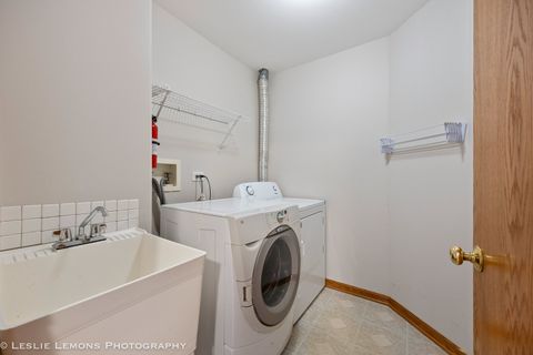 Tiny photo for 3048 Tangley Oaks Trail, Lisle, IL 60532 (MLS # 12523643)