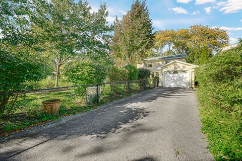 Tiny photo for 2122 Evans Road, Flossmoor, IL 60422 (MLS # 12499475)