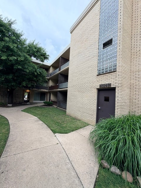 Tiny photo for 12546 Fairview Avenue #3D, Blue Island, IL 60406 (MLS # 12703569)