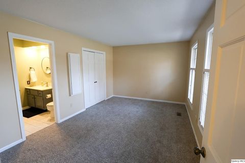 Tiny photo for 2123 S 30th Street, Quincy, IL 62301 (MLS # 12521566)