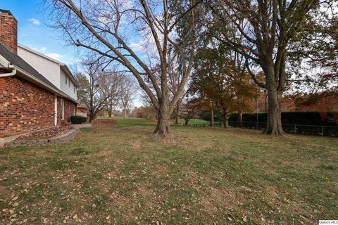 Tiny photo for 2123 S 30th Street, Quincy, IL 62301 (MLS # 12521566)