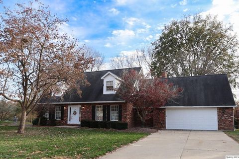 Photo of 2123 S 30th Street, Quincy, IL 62301 (MLS # 12521566)