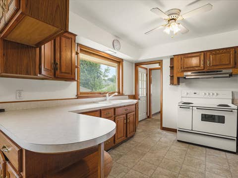 Tiny photo for 1324 S 3rd Street, St. Charles, IL 60174 (MLS # 12737260)
