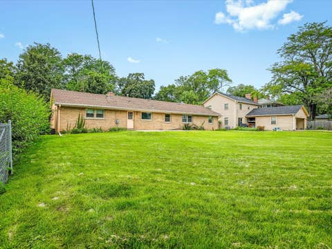 Tiny photo for 1324 S 3rd Street, St. Charles, IL 60174 (MLS # 12737260)