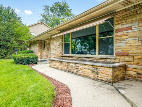 Tiny photo for 1324 S 3rd Street, St. Charles, IL 60174 (MLS # 12737260)
