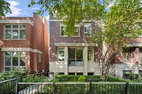 Photo of 1942 N Wolcott Avenue, Chicago, IL 60622 (MLS # 12773349)