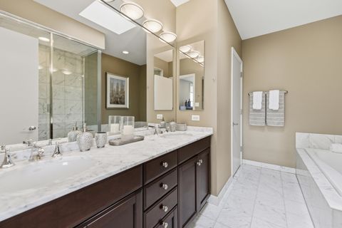 Tiny photo for 2649 N Hermitage Avenue, Chicago, IL 60614 (MLS # 12484495)