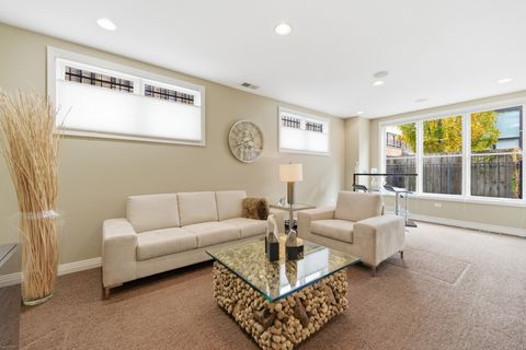 Tiny photo for 2649 N Hermitage Avenue, Chicago, IL 60614 (MLS # 12484495)